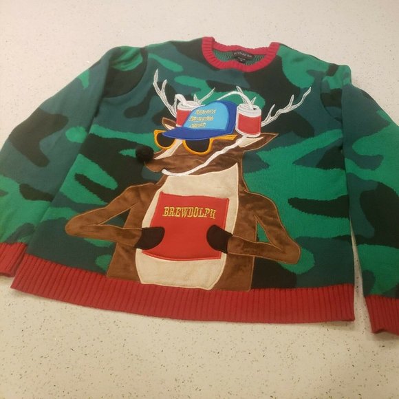 Blizzard Bay Sweater Santas Drinking 